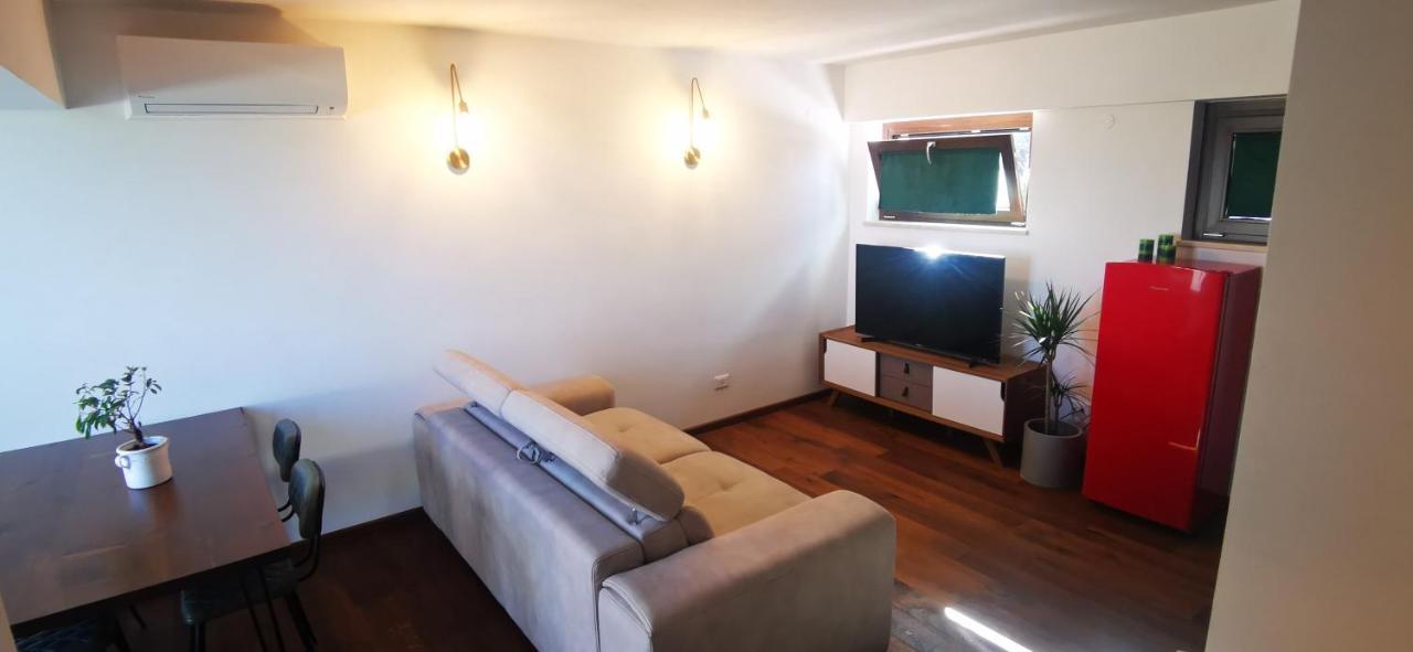 Appartamento Cosy Penthouse Loft With Stunning View Roma Esterno foto